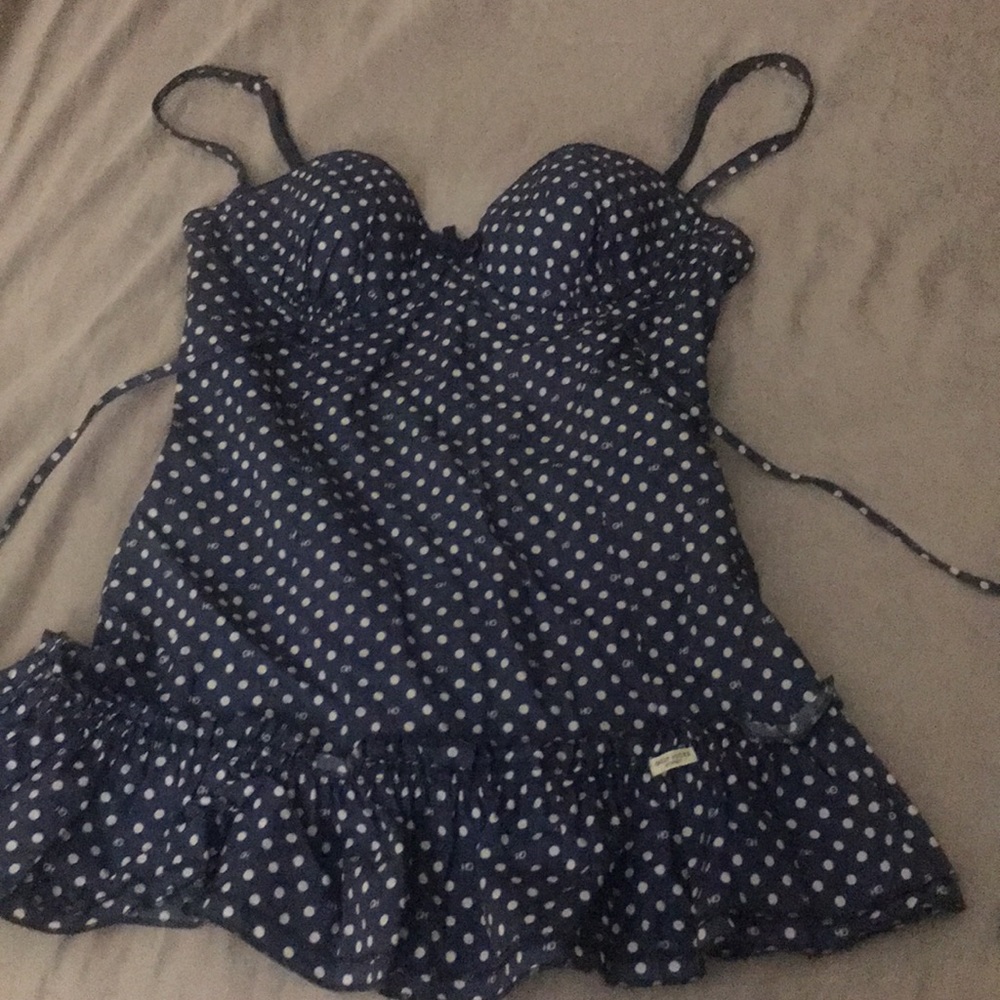 Gilly Hicks nightgown